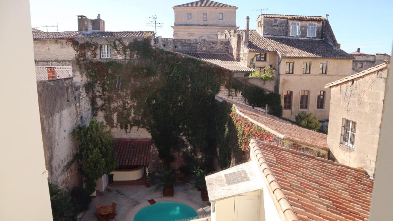 Hotel Du Forum Arles Exterior photo